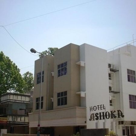 Hotel Ashoka, Pune Yerandwane Bagian luar foto