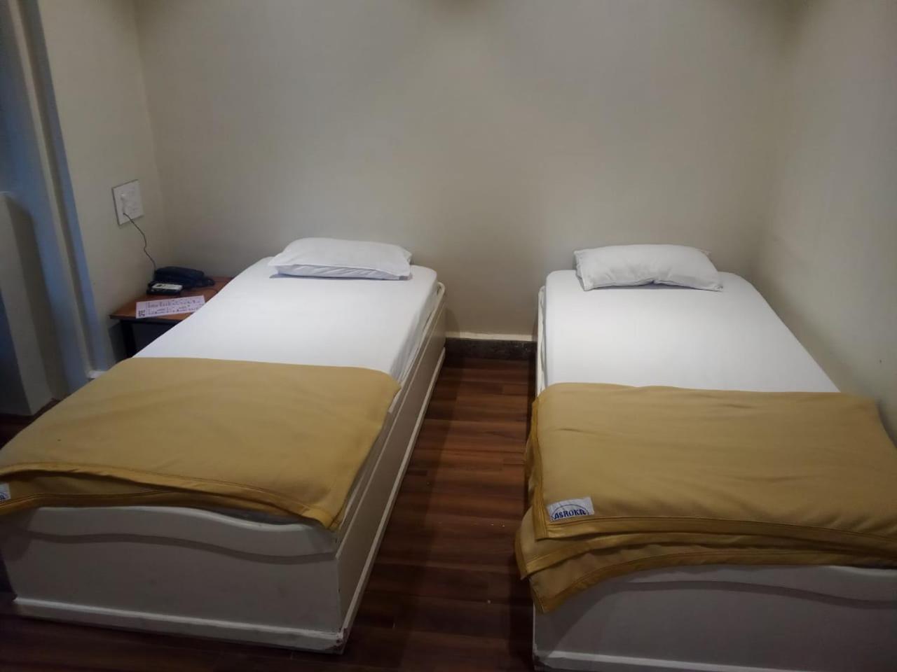 Hotel Ashoka, Pune Yerandwane Bagian luar foto