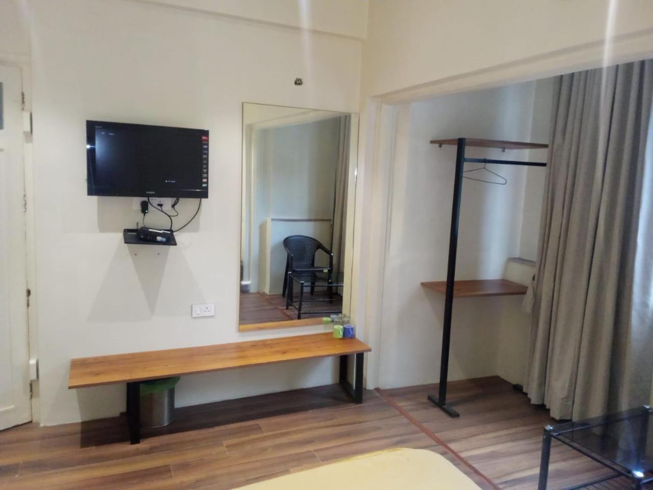 Hotel Ashoka, Pune Yerandwane Bagian luar foto